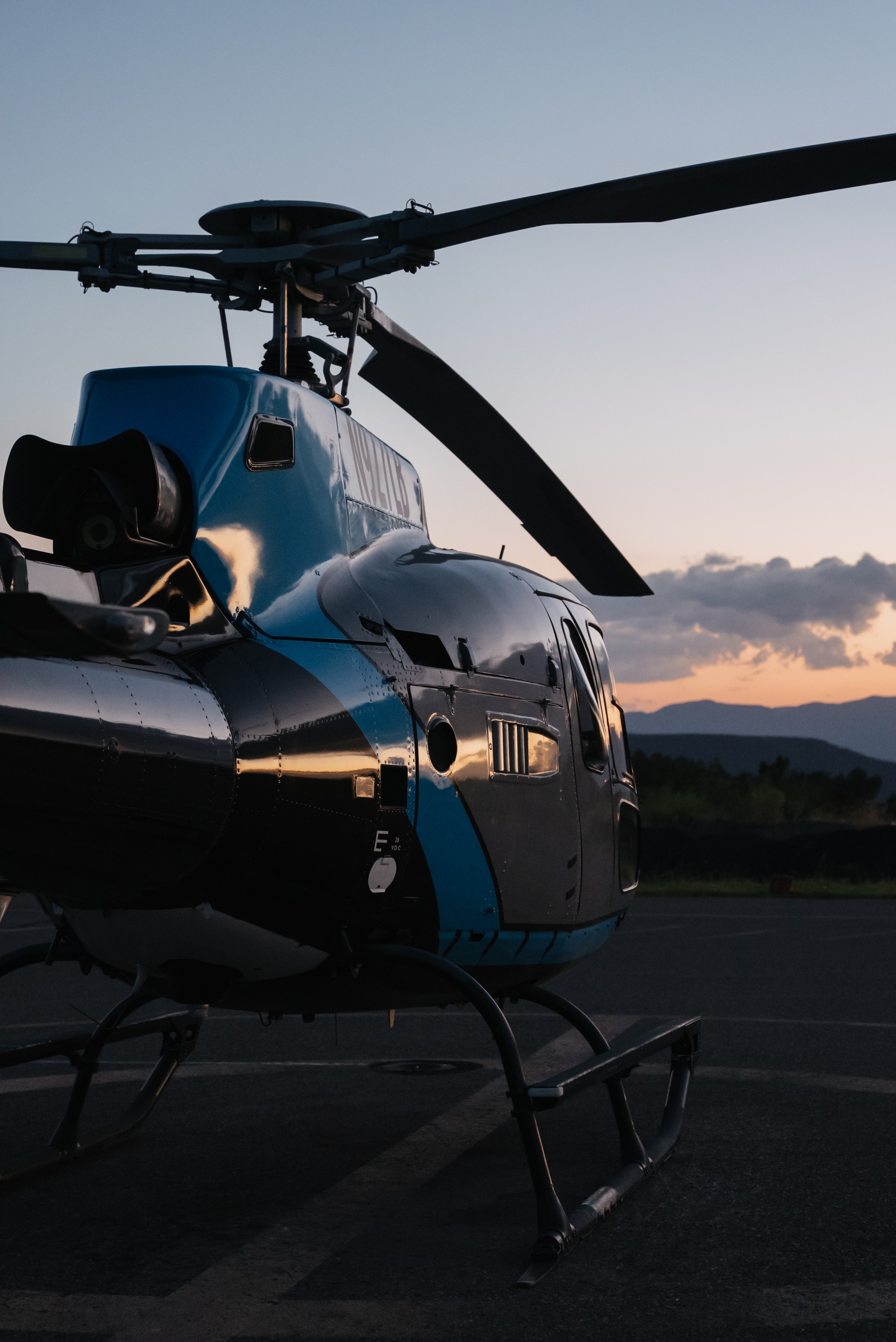 Red Rock Royale: Helicopter + Jeep Combo Adventure | Apex Air Tours